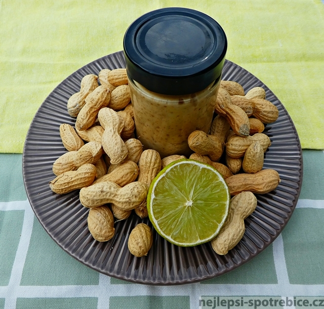 Dokonalé zpracování ořechů v mixéru Vitamix Ascent 3500